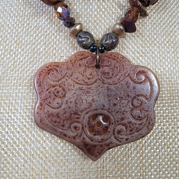 Chico's Stone Bead Medallion Earth Tones Pendant Necklace - Picture 5 of 17